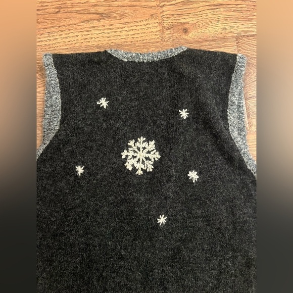 Mandal Bay Women's XL Ugly Christmas Sweater Vest Snowman Design Festive Vintage - Picture 6 of 8